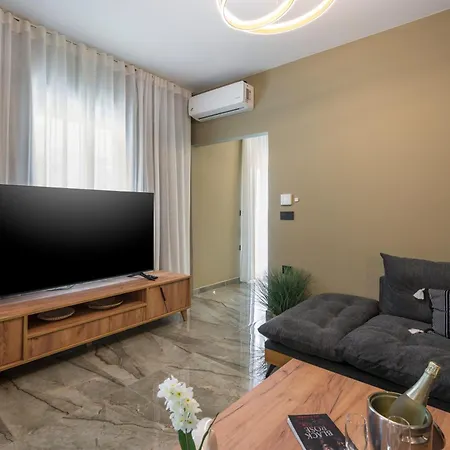 Rokakis Home- 95 Sqm 아파트 하니아