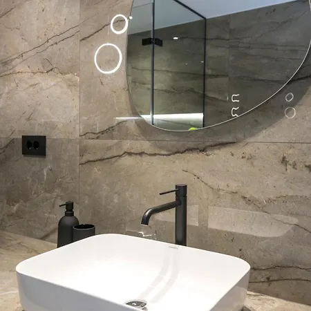 Rokakis Home- 95 Sqm * 하니아