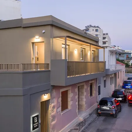 Rokakis Home- 95 Sqm 하니아